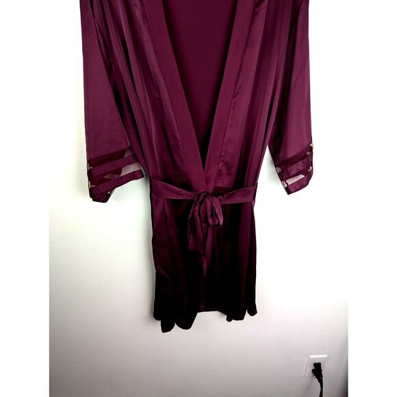 EkqouaerWmns robe poly charmeuse satin sz XL attached belt inside tie Bust to 46 - Picture 8 of 8
